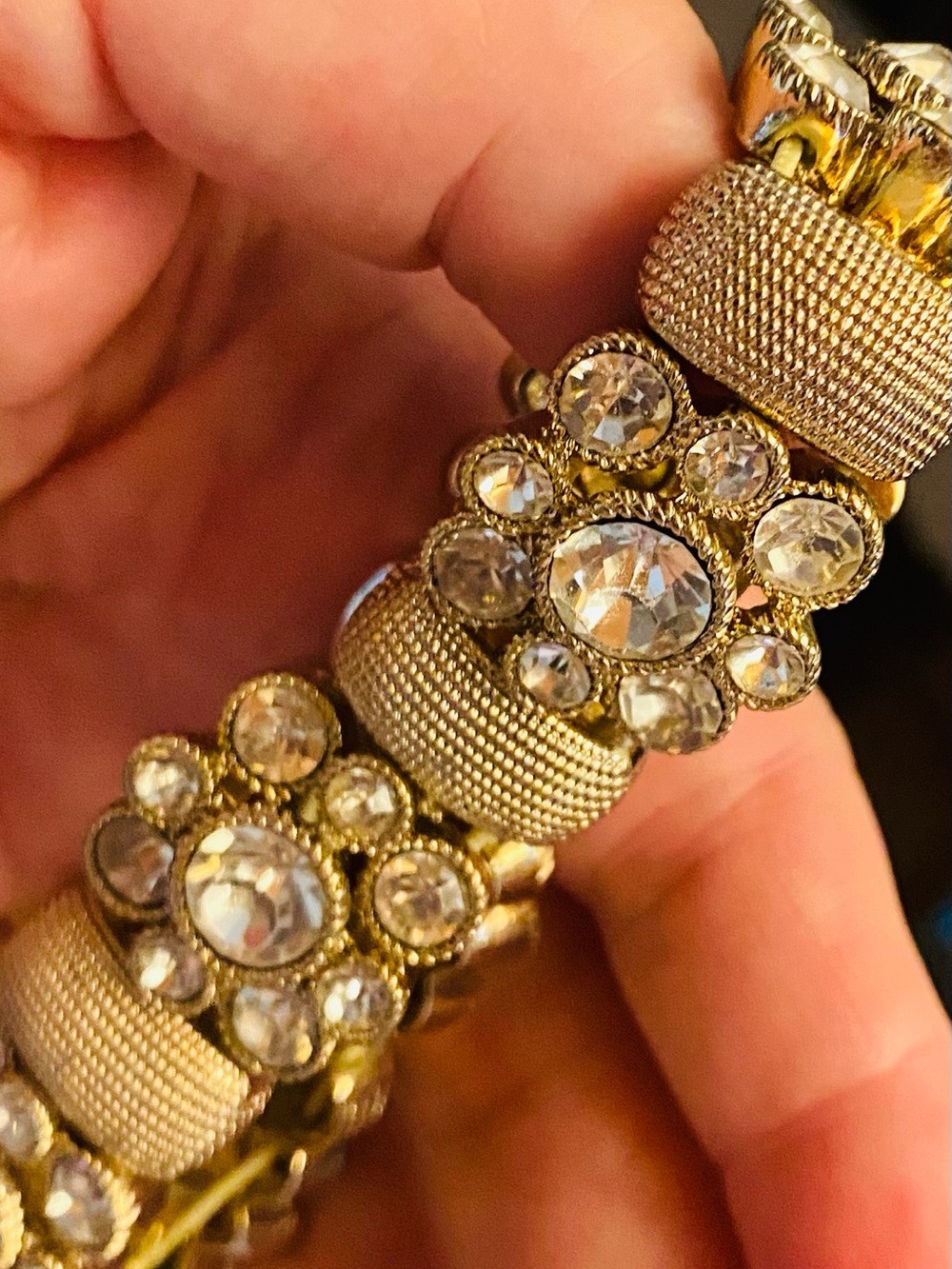 RMN Gold Tone Rhinestone Stretch Bracelet Floral Crystal Statement Bracelet - Picture 9 of 12